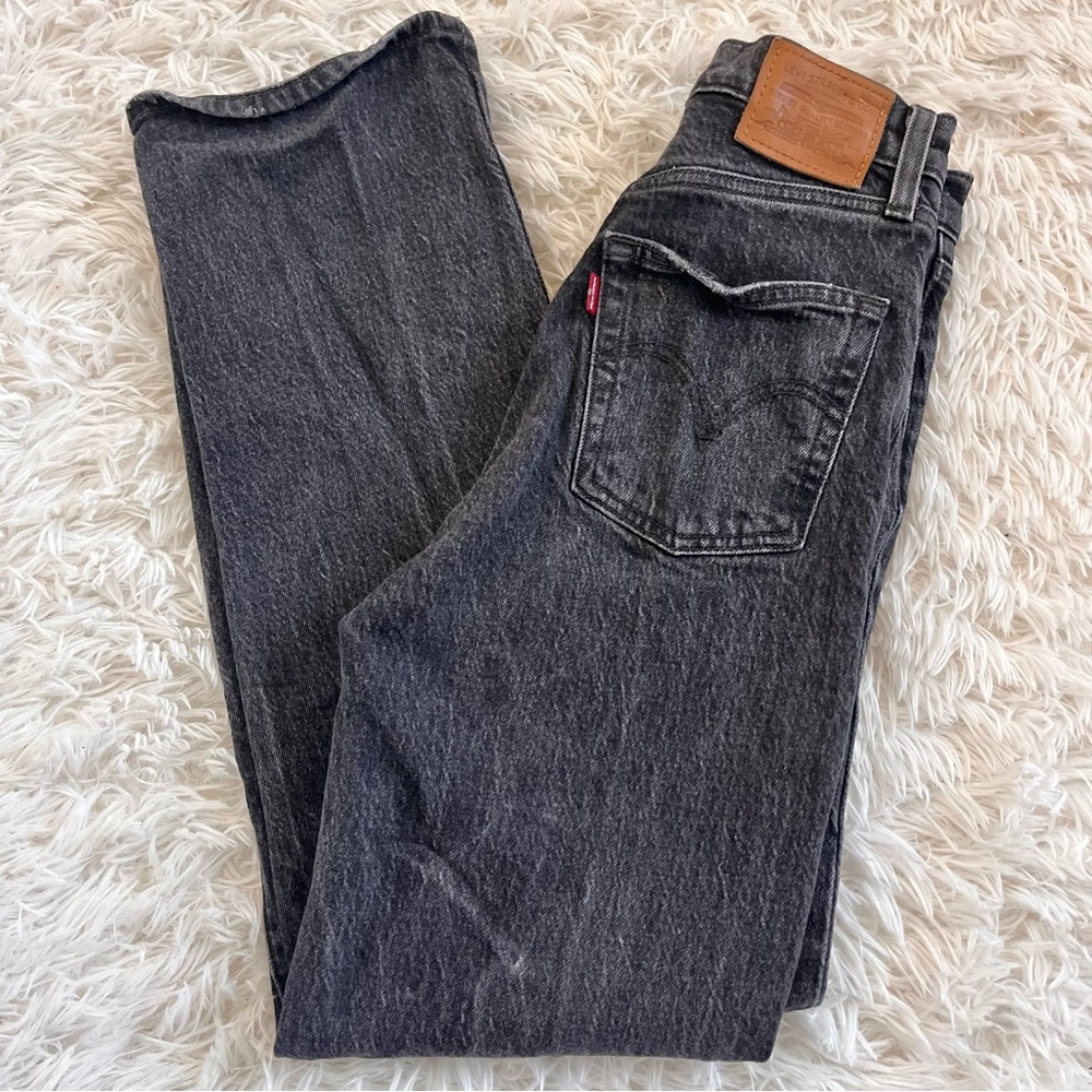 Levi’s ribcage straight ankle high waisted button fly black washed jeans